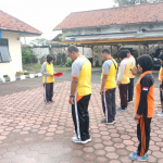Jumat Sehat, Kapolsek Petarukan Pimpin Olah Raga Pagi Jumat Sehat, Kapolsek Petarukan Pimpin Olah Raga Pagi