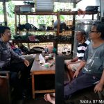 Melalui tatap muka dan binluh kepada warga kanit binmas ajak Pilkada 2020 damai dan sejuk