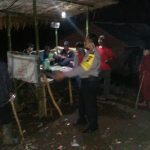 Melalui Siskamling ,Bhabinkamtibmas Ajak Warga Wujudkan Kamtibmas Kondusif Jelang Pilkada serentak Melalui Siskamling ,Bhabinkamtibmas Ajak Warga Wujudkan Kamtibmas Kondusif Jelang Pilkada serentak