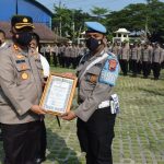 31 Anggota Polres Demak Dapat Penghargaan dari Kapolres, Ini yang Telah Dilakukan IMG-20220412-WA0033