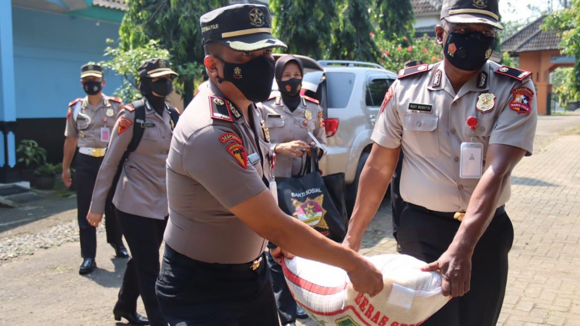 Siswa Sespimma Polri Angkatan 67 Gelar Baksos di Pemalang